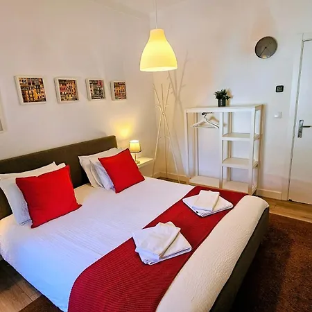 Elevenplace By Louzanplaces 度假居 洛萨