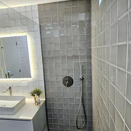 度假居 Elevenplace By Louzanplaces 洛萨