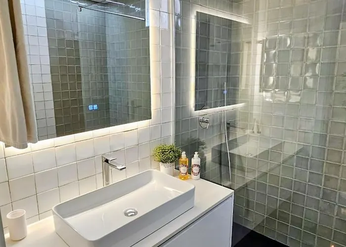 Elevenplace By Louzanplaces بيت للعطل