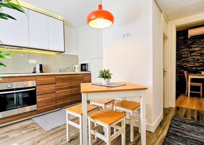 Elevenplace By Louzanplaces * Lousã